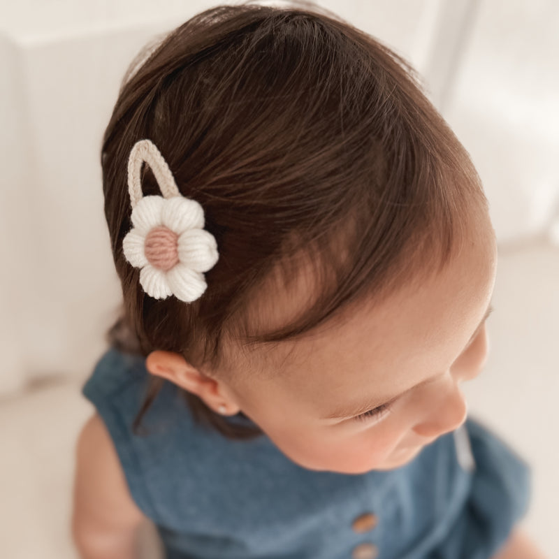 Crochet Hair Clip | Puff Daisy | White Rose